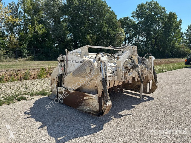 Rotost B330 road construction equipment