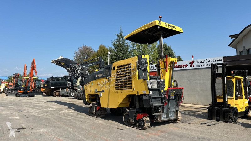أشغال طرقية Bomag