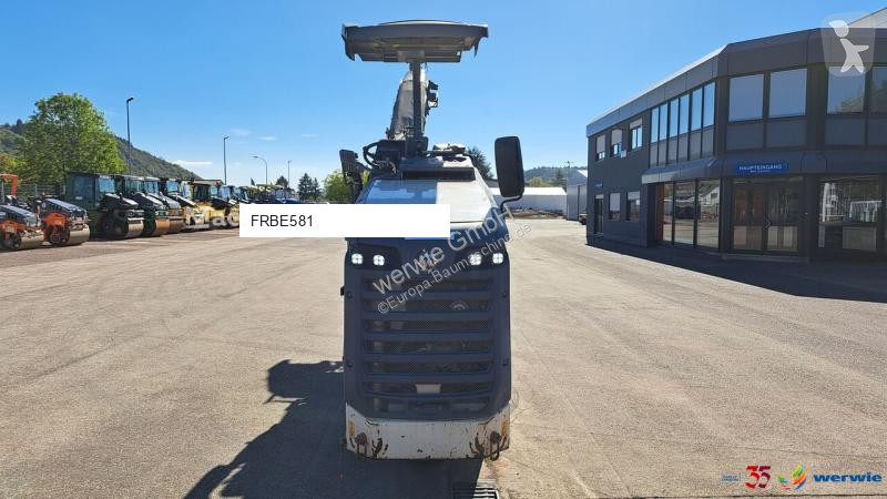 Vägarbeten Wirtgen Ri