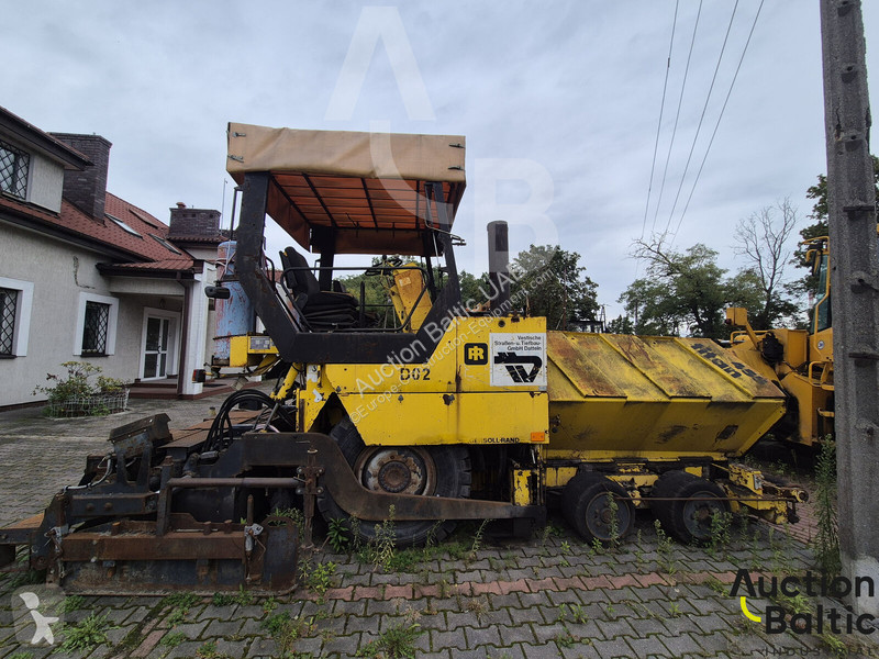 Пътностроителна техника ABG Titan 455