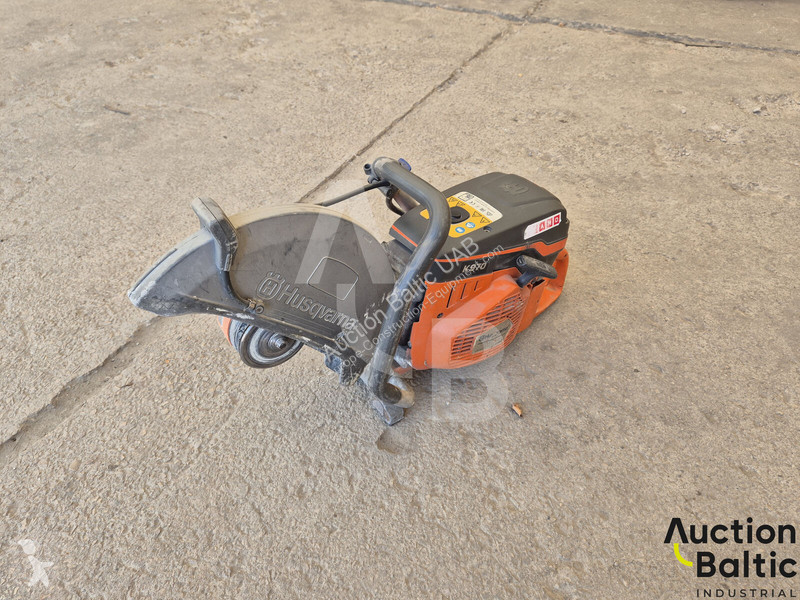 Пътностроителна техника Husqvarna K970