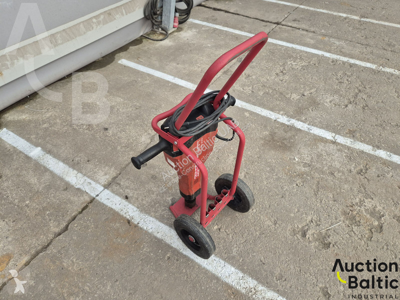 Echipamente pentru lucrari rutiere  TE 2000-AVR