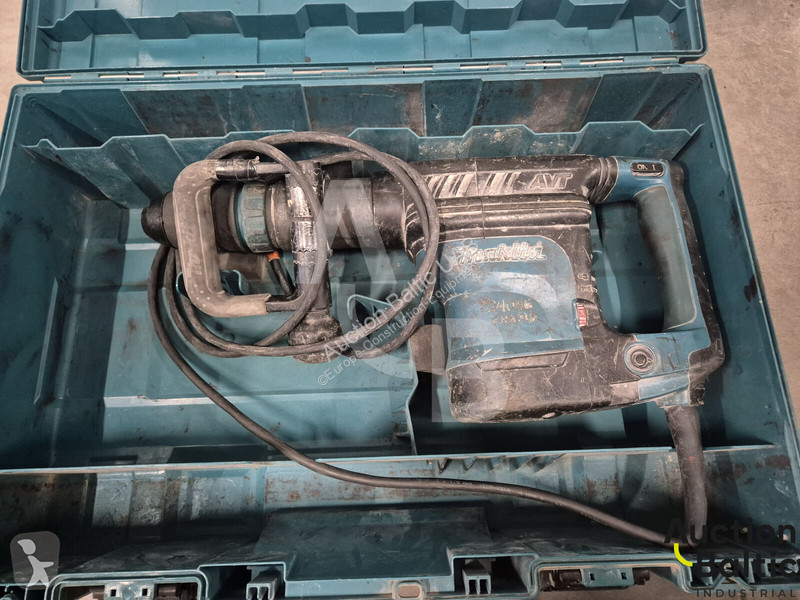 Echipamente pentru lucrari rutiere Makita HM1111C