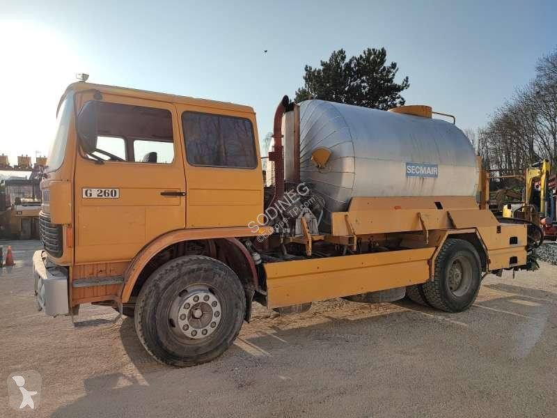 Echipamente pentru lucrari rutiere Renault  G260