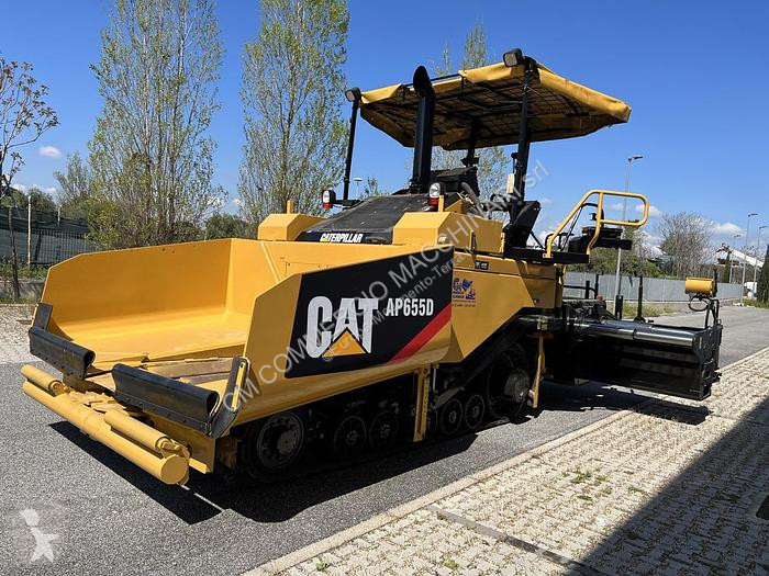 Echipamente pentru lucrari rutiere Caterpillar
