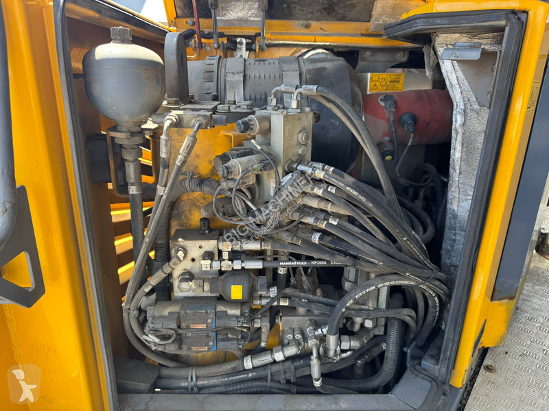 Wegenbouw Wirtgen W100CFI