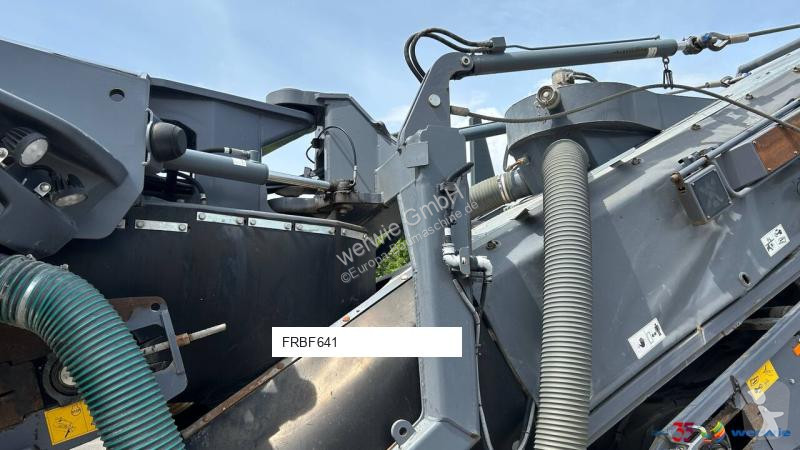 Cestné staviteľstvo Wirtgen W210Fi