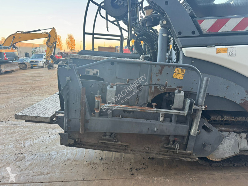 Cestné staviteľstvo Vögele Super 1800-3i