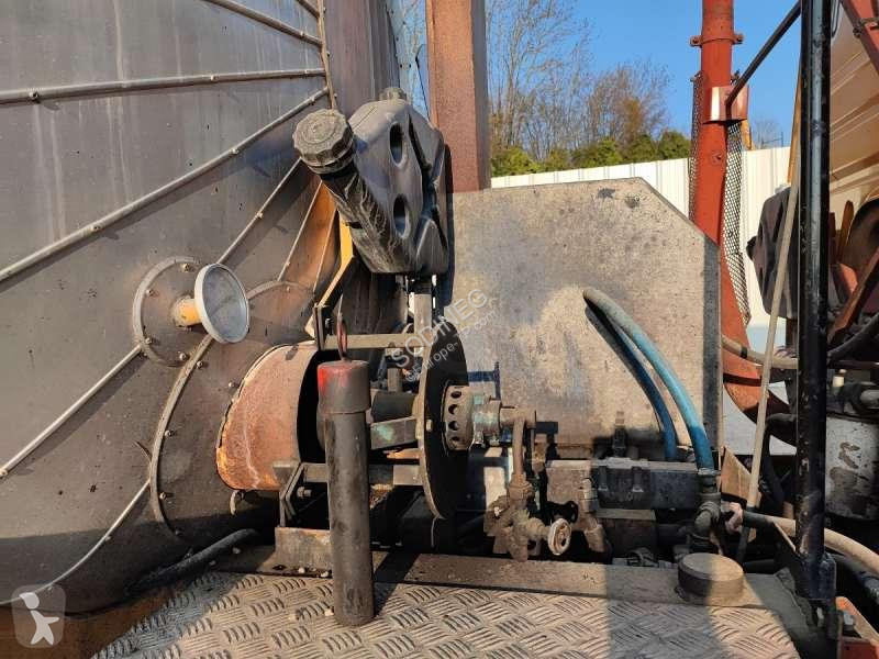 Echipamente pentru lucrari rutiere Renault  G260