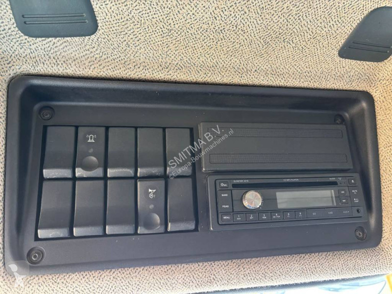 Wegenbouw Renault Rincheval 9.000 Liter...