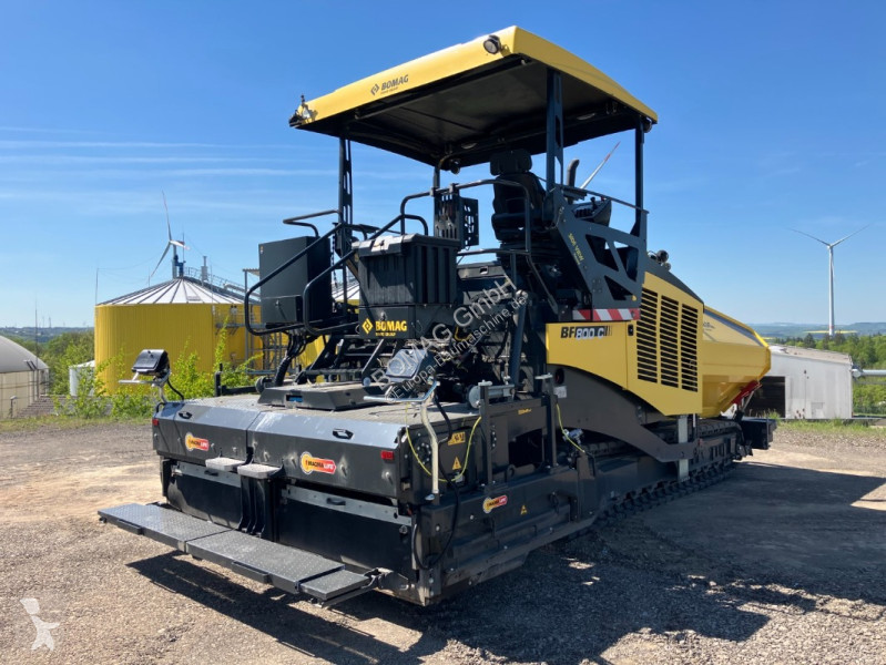 Obras de carretera Bomag  BF 800 C S600  Stage...