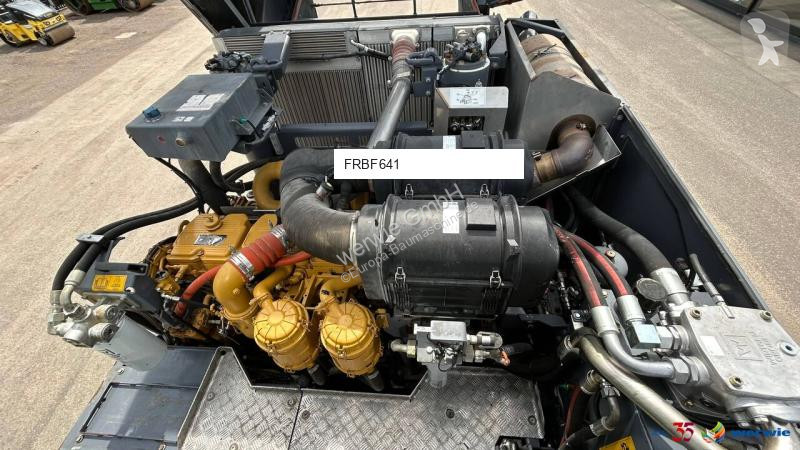 Cestné staviteľstvo Wirtgen W210Fi