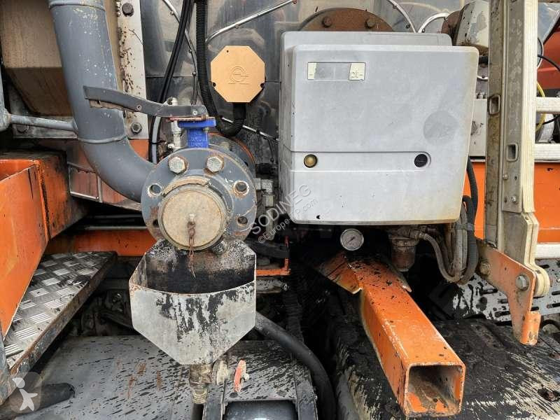 Lavori stradali Renault PREMIUM 370-26