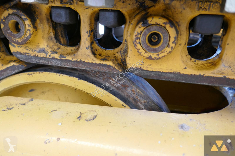 Lavori stradali Caterpillar PM622