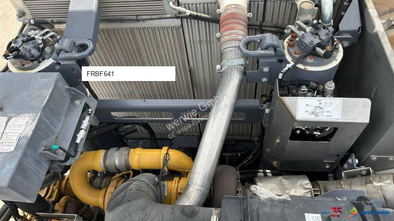 Cestné staviteľstvo Wirtgen W210Fi