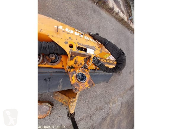 Road construction equipment