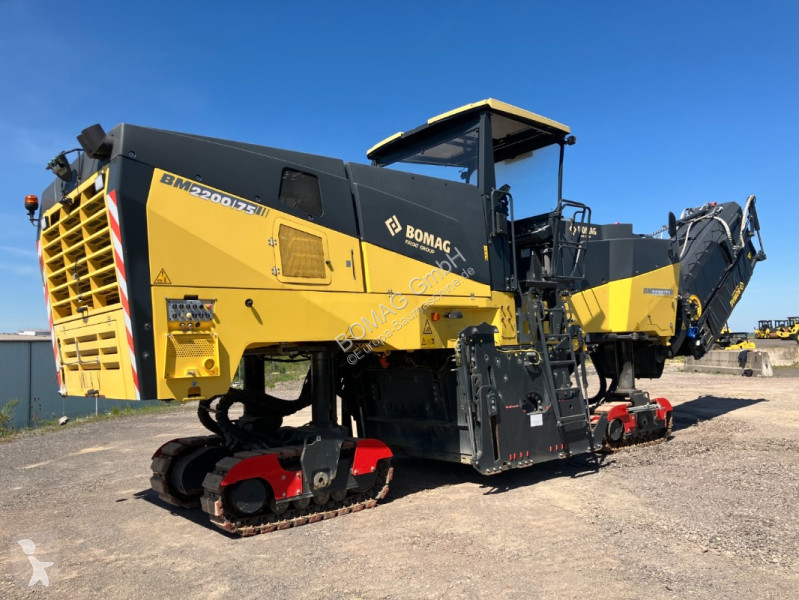 Lavori stradali Bomag  BM 2200/75  Stage...