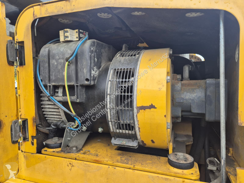 أشغال طرقية Caterpillar AP300 / 1 OWNER /...