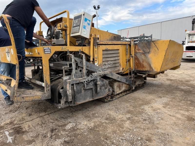 Lavori stradali Caterpillar BB621E