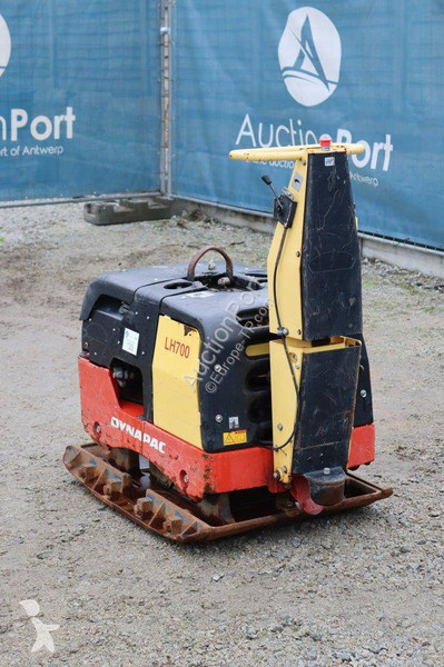 Obras de carretera Dynapac LH700