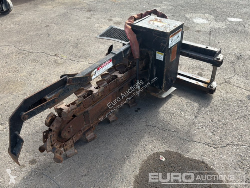 Echipamente pentru lucrari rutiere JCB