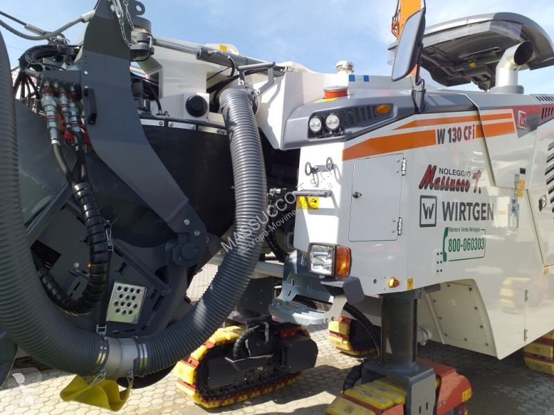 Cestné staviteľstvo Wirtgen W130CFi