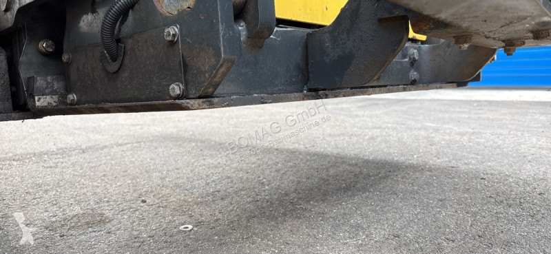 Cestné staviteľstvo Bomag  BF 300 P-2 S340-2 TV...