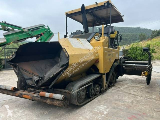 Cestné staviteľstvo Caterpillar ap555E