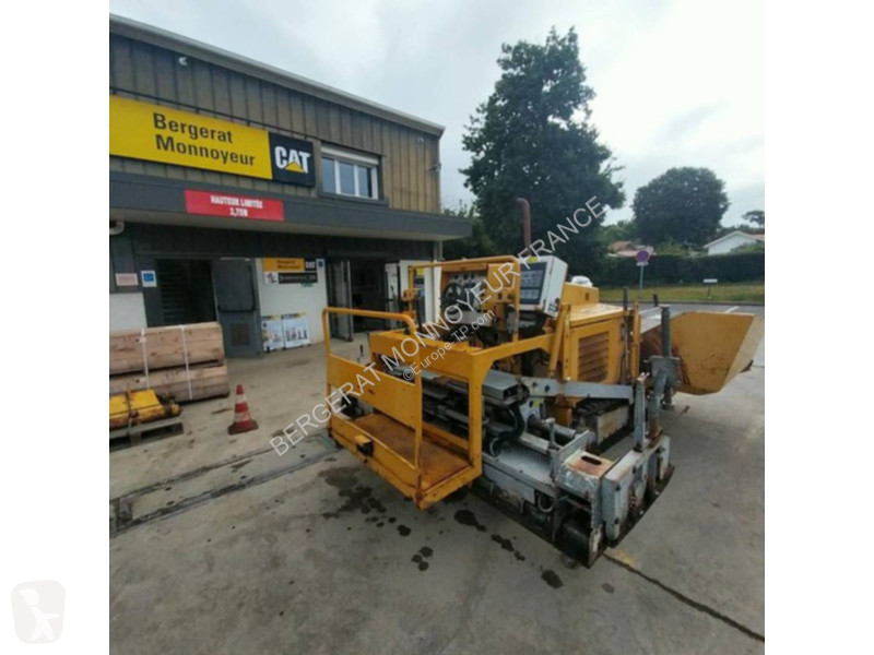 Пътностроителна техника Caterpillar BB621E