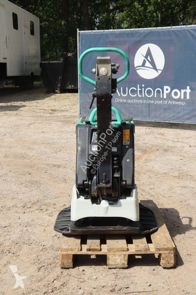 Дорожні роботи Mikasa MVH408