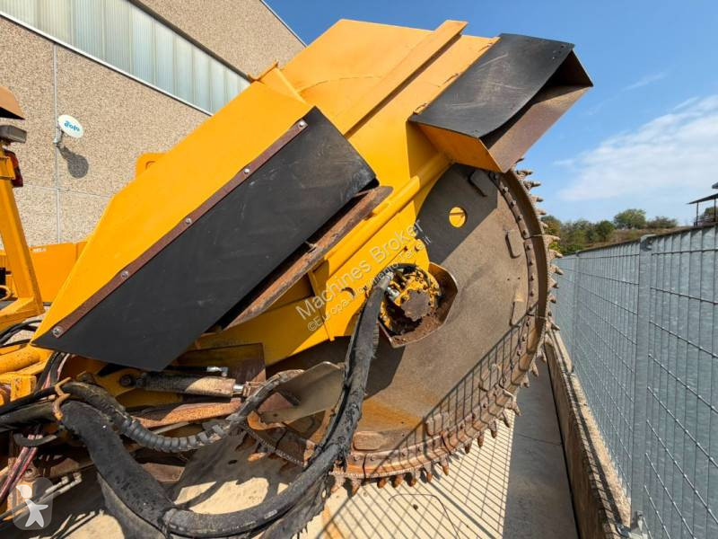 أشغال طرقية Vermeer RTX1250
