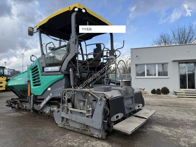 Vägarbeten Vögele Super 1800-3i
