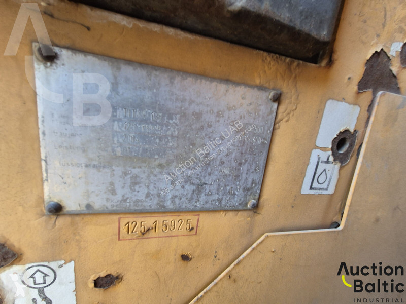 Travaux routiers ABG Titan 125