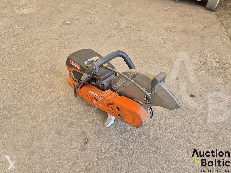 Пътностроителна техника Husqvarna K970