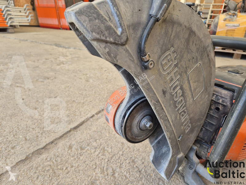 Пътностроителна техника Husqvarna K970
