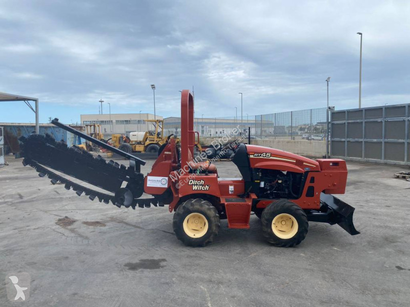 Vejarbejde Ditch-witch