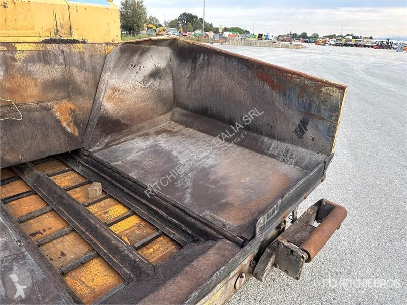 Vägarbeten Bitelli BB130 Asphalt Paver