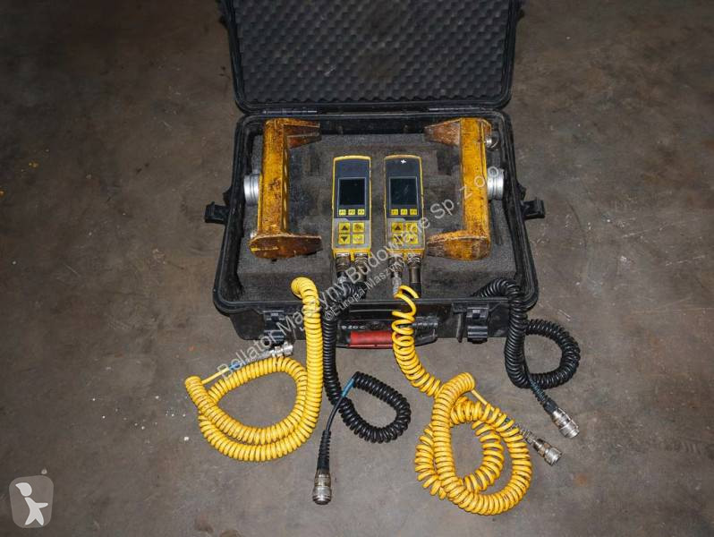 أشغال طرقية Volvo ABG P6820C