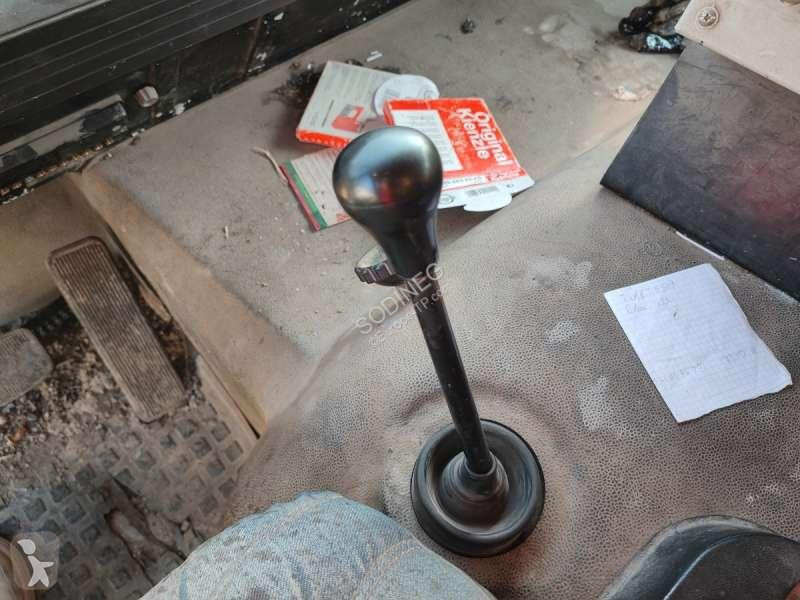 Echipamente pentru lucrari rutiere Renault  G260