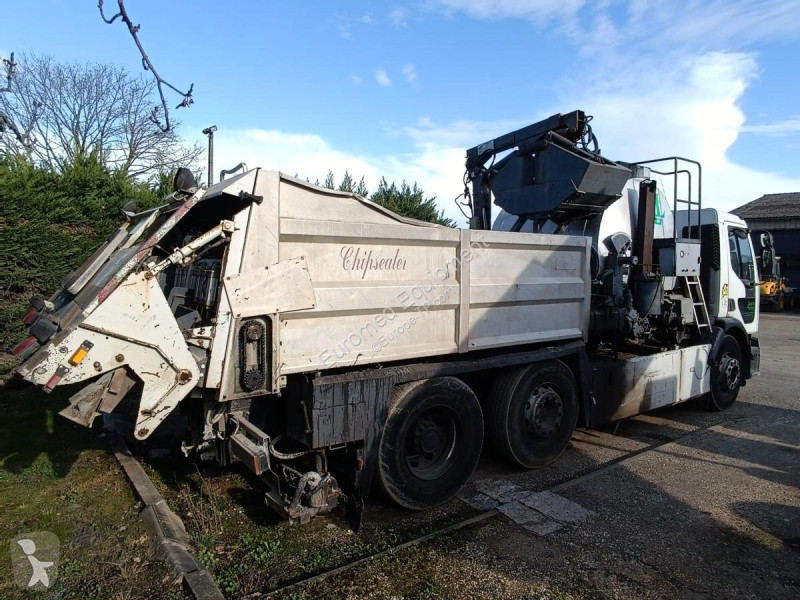 Echipamente pentru lucrari rutiere Renault  .