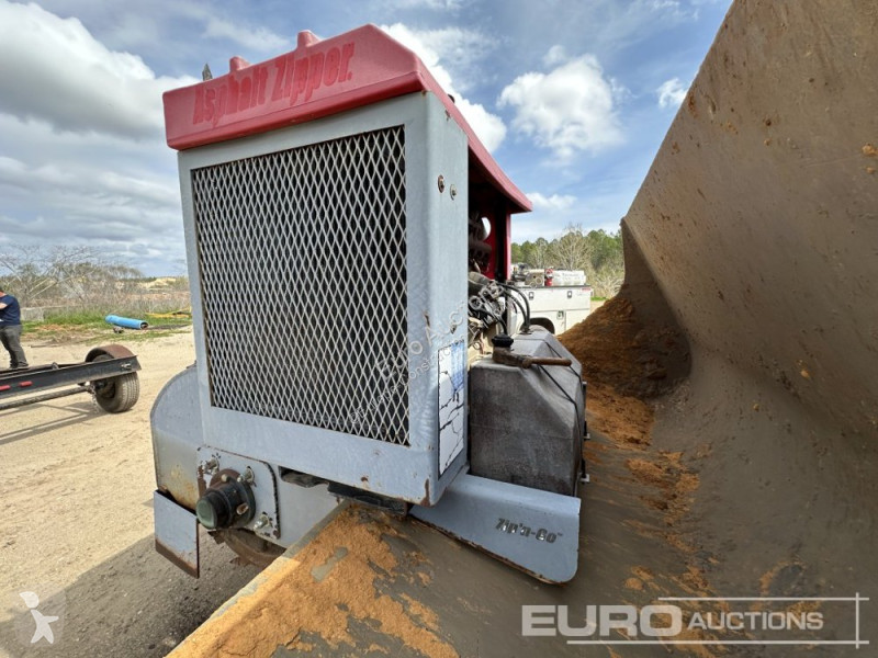 Echipamente pentru lucrari rutiere  AZ-480