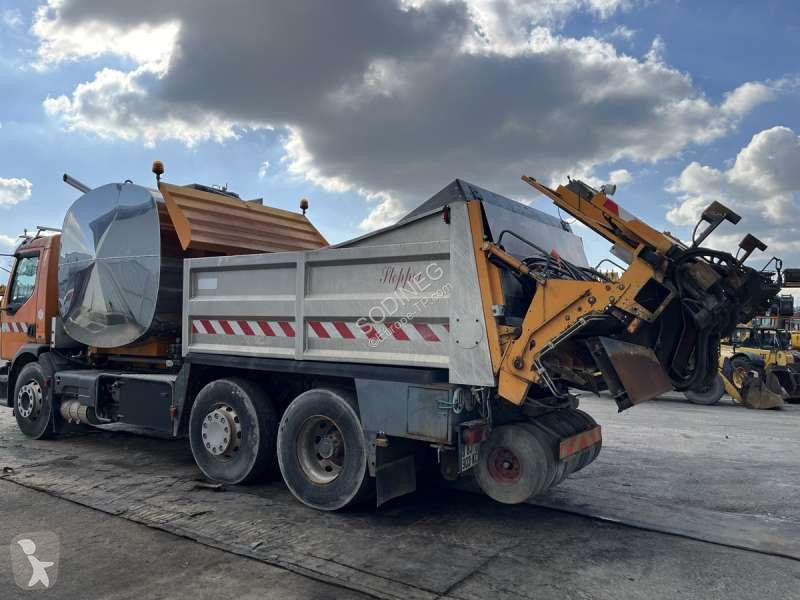 Wegenbouw Renault  PREMIUM 300 BOUILLE SECMAIR