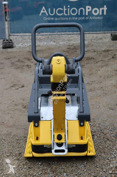 Echipamente pentru lucrari rutiere  DPU 6555