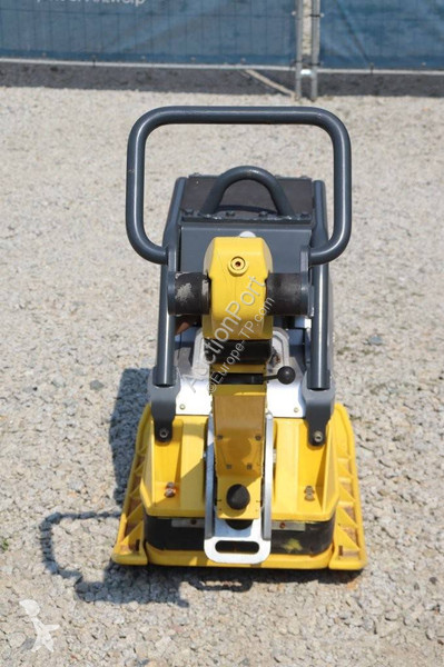 Echipamente pentru lucrari rutiere  DPU5545