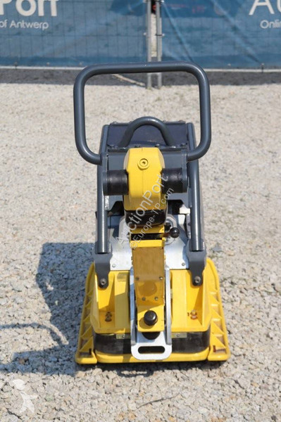 Echipamente pentru lucrari rutiere  DPU5545