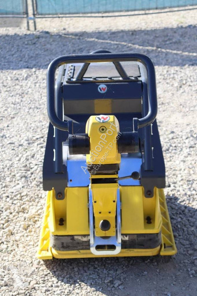 Echipamente pentru lucrari rutiere  DPU6555