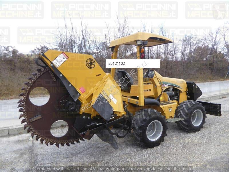 أشغال طرقية Vermeer RTX550