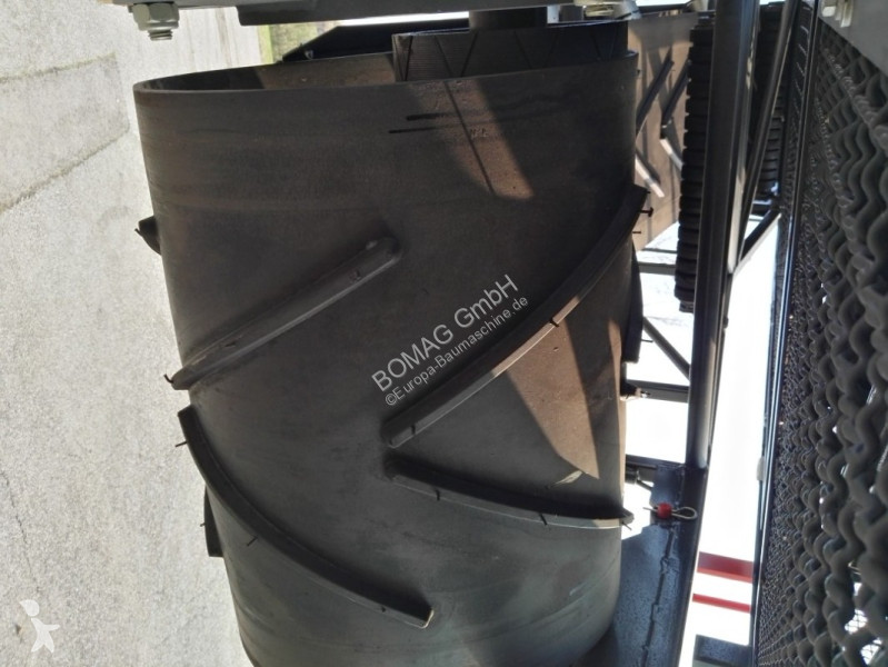 Cestné staviteľstvo Bomag  BM 1300/30  Stage...