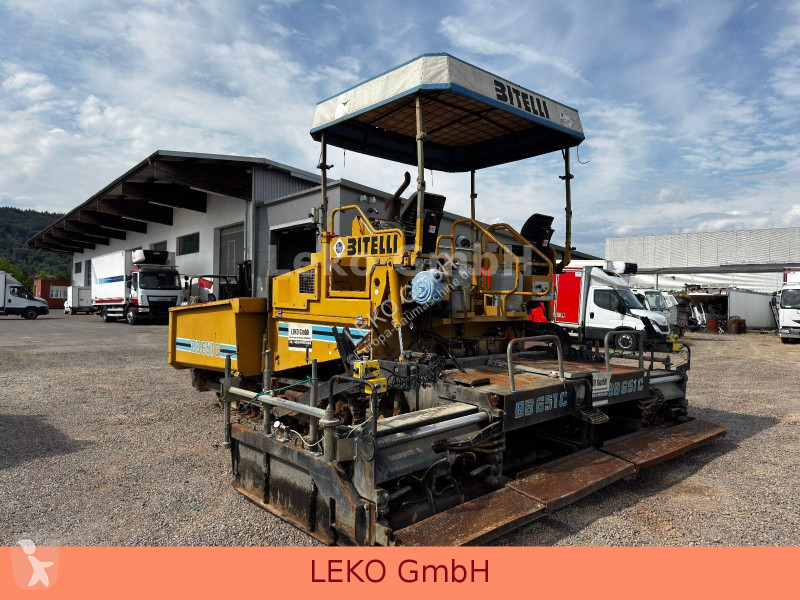 Vejarbejde Caterpillar BITELLI BB651C
