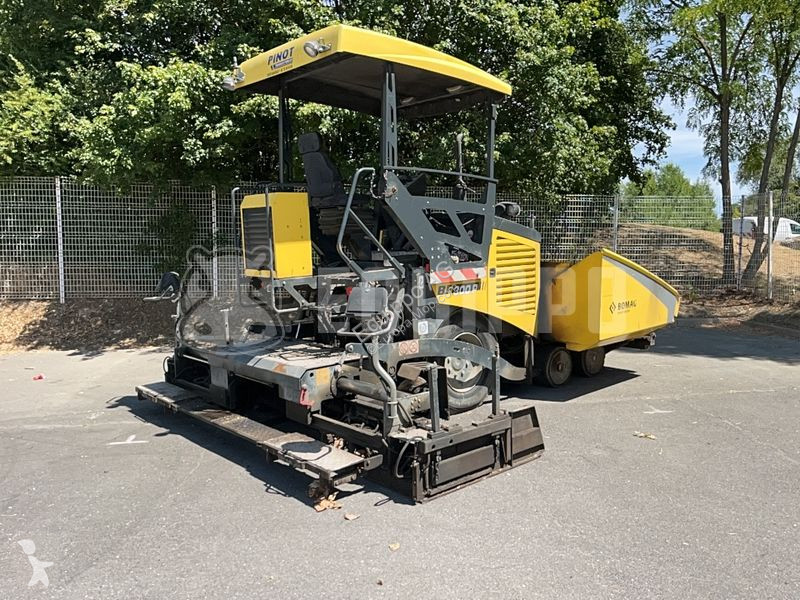 Obras de carretera Bomag bf 300 p